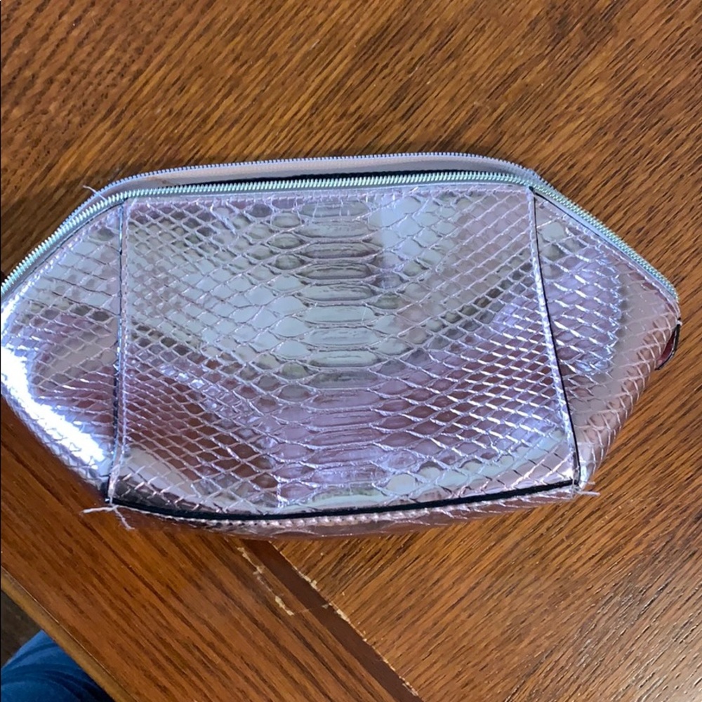 Victoria secret pink make up case - Picture 3 of 5